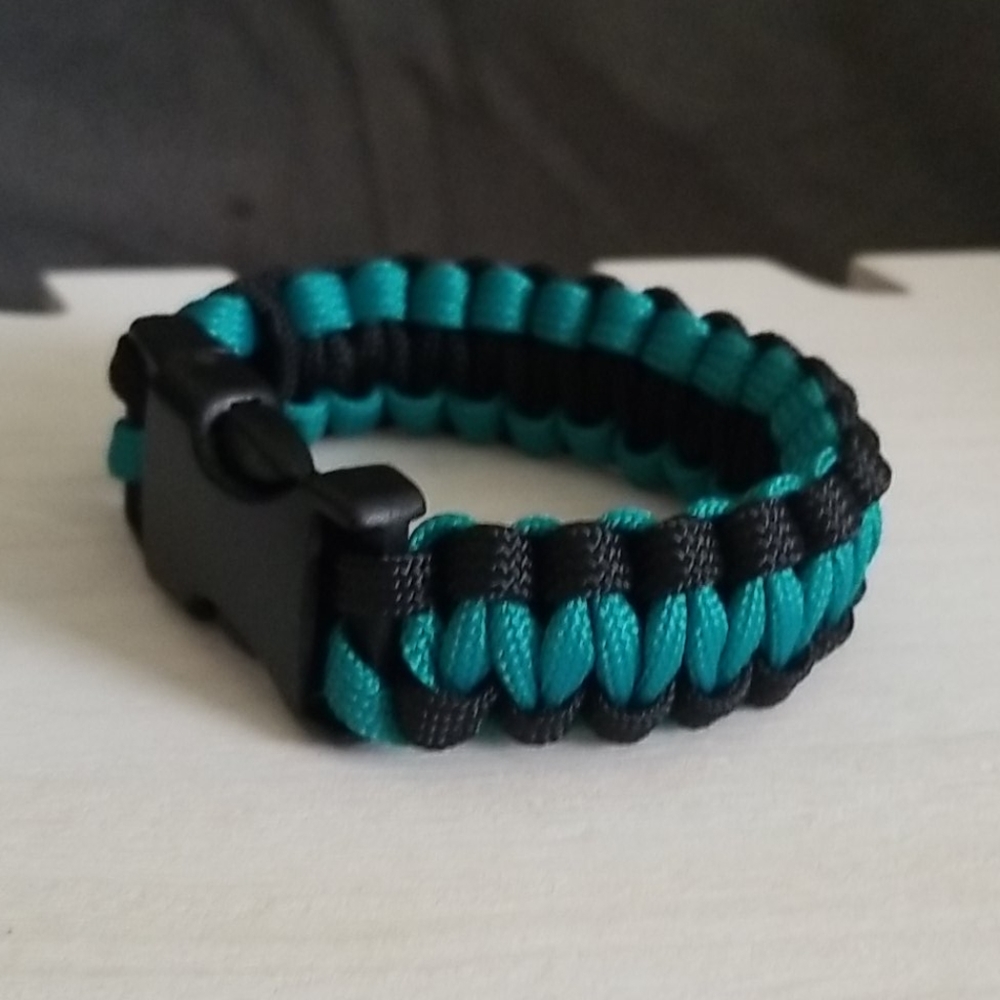 Black and Blue Paracord Bracelet